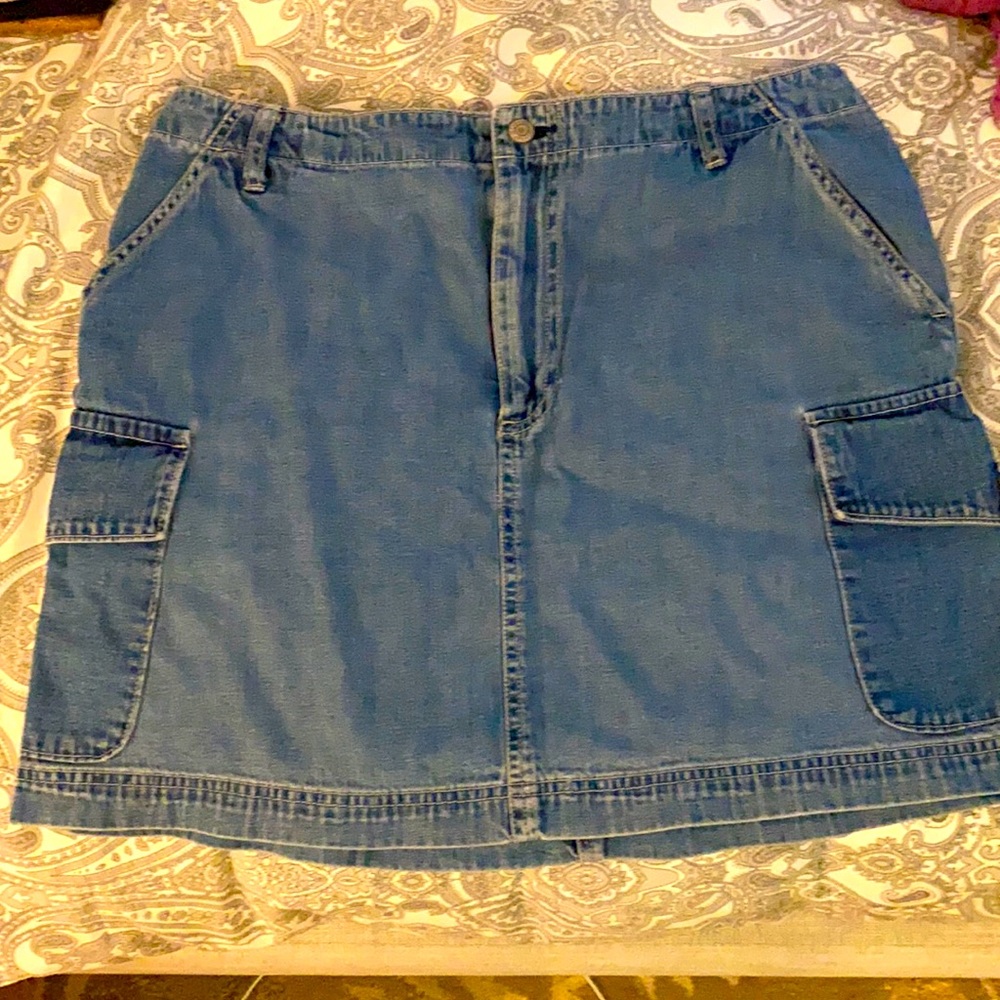 Gap jean skirt